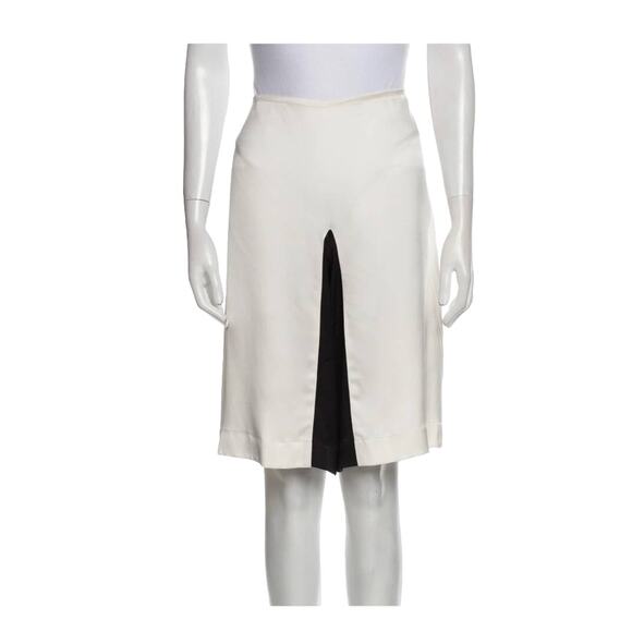 Chanel 2008 K Lagerfeld CC Logo Silk Dress Shorts 40 (M) - Picture 5 of 10